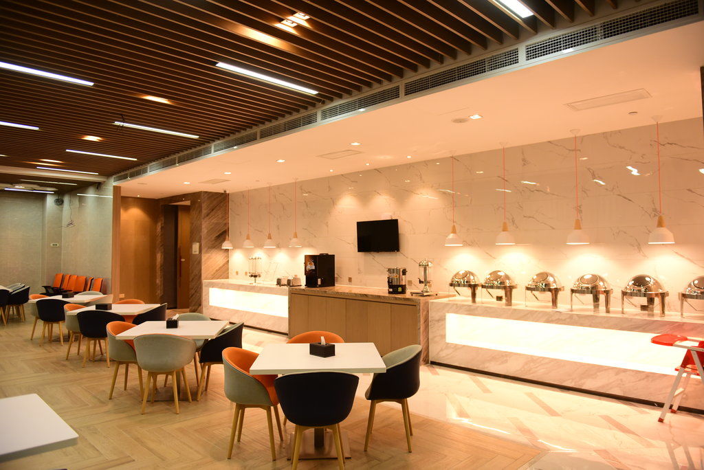 Holiday Inn Express Lhasa Potala Palace, An Ihg Hotel Ngoại thất bức ảnh