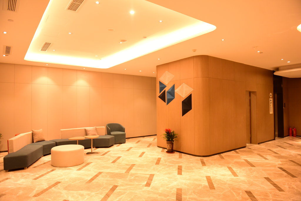 Holiday Inn Express Lhasa Potala Palace, An Ihg Hotel Ngoại thất bức ảnh