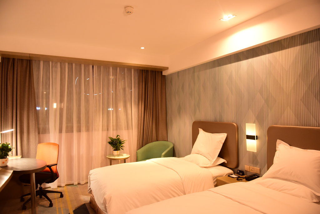 Holiday Inn Express Lhasa Potala Palace, An Ihg Hotel Ngoại thất bức ảnh
