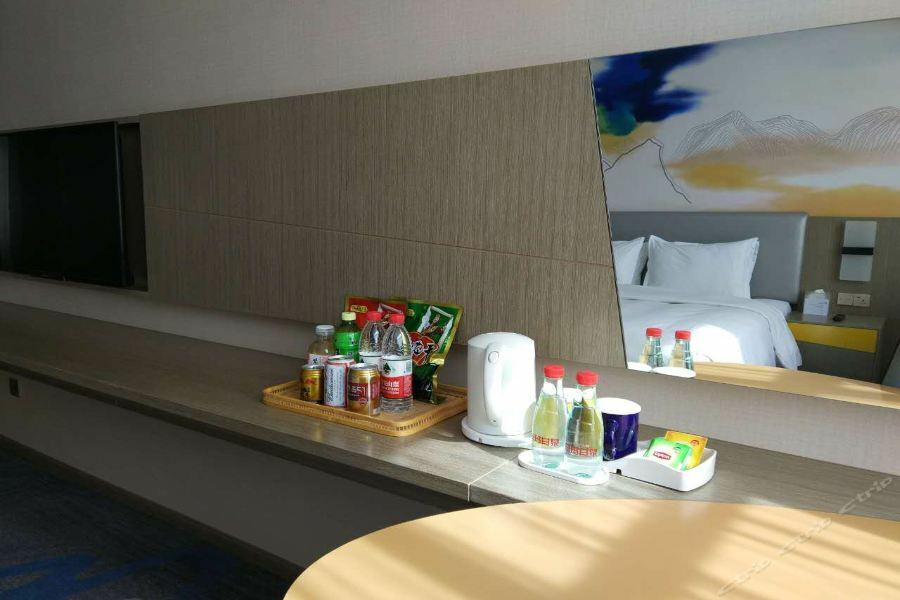 Holiday Inn Express Lhasa Potala Palace, An Ihg Hotel Ngoại thất bức ảnh