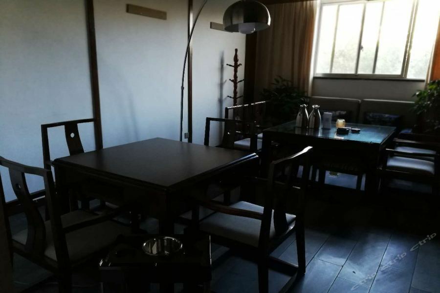 Holiday Inn Express Lhasa Potala Palace, An Ihg Hotel Ngoại thất bức ảnh