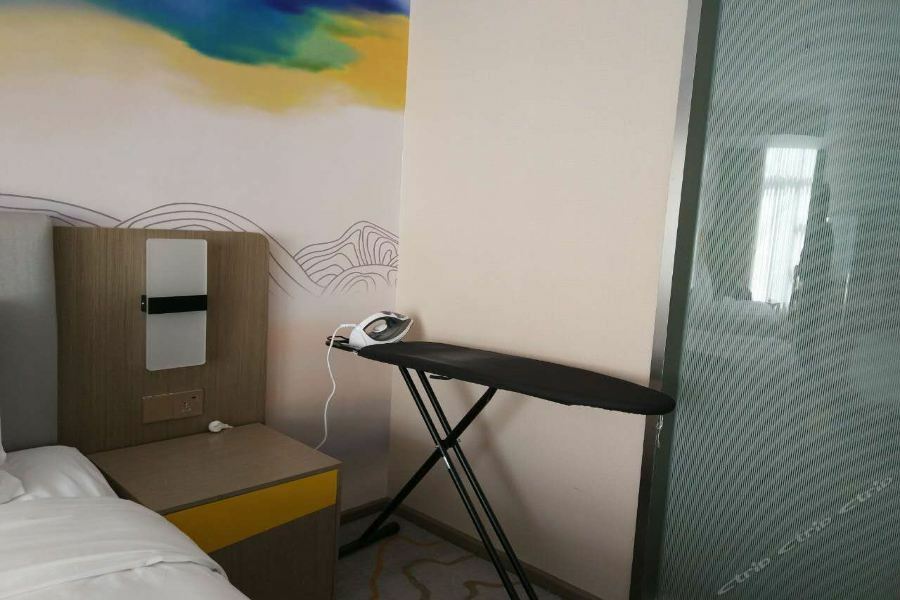 Holiday Inn Express Lhasa Potala Palace, An Ihg Hotel Ngoại thất bức ảnh